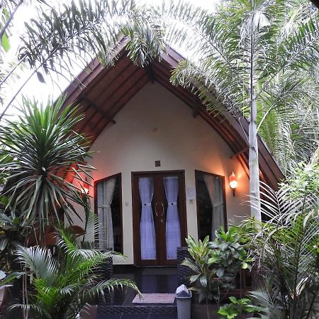 Toro Toro Bungalow Gili Air Exteriör bild